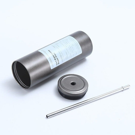 Stainless Steel Sipper Bottle with Straw (600ml) – Double Wall Insulated Travel Mug | Leakproof & Portable Tumbler for Hot & Cold Beverages